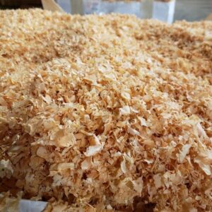 pine shavings for chickens